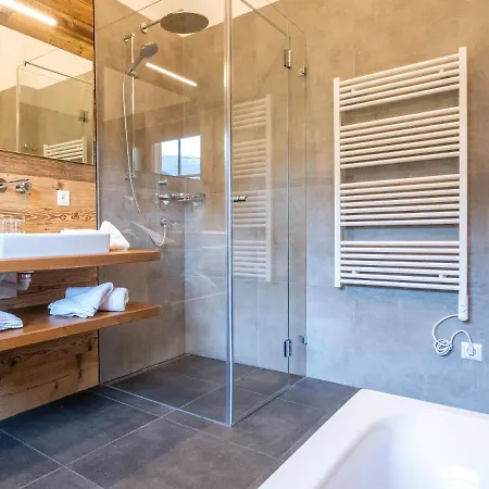 Charming In With Sauna Chalet Bad Hofgastein
