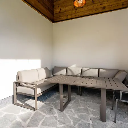 Charming In With Sauna *